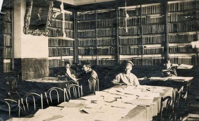 Рукописи Ульяновского книгохранилища: фамильные реликвии дворянских родов - «История»