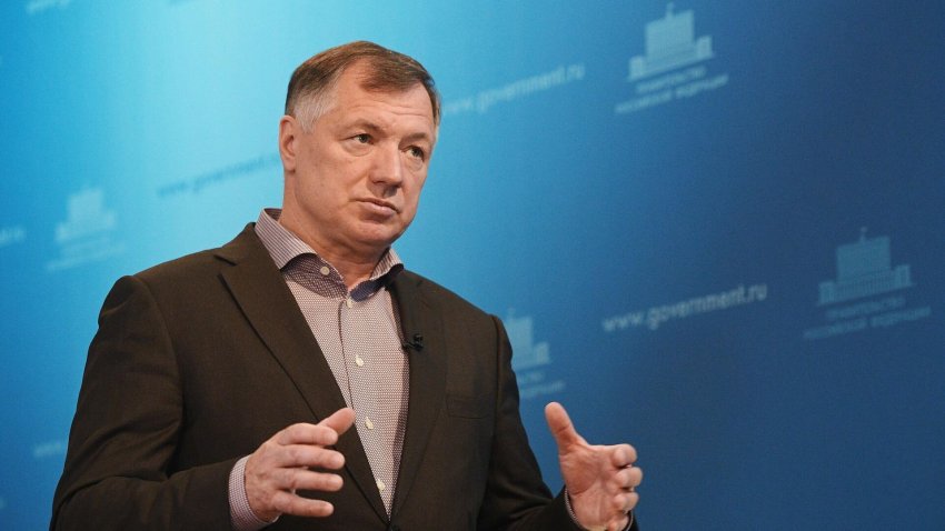 Хуснуллин поручил представить планы развития аэропортов и морских портов - «Власть»