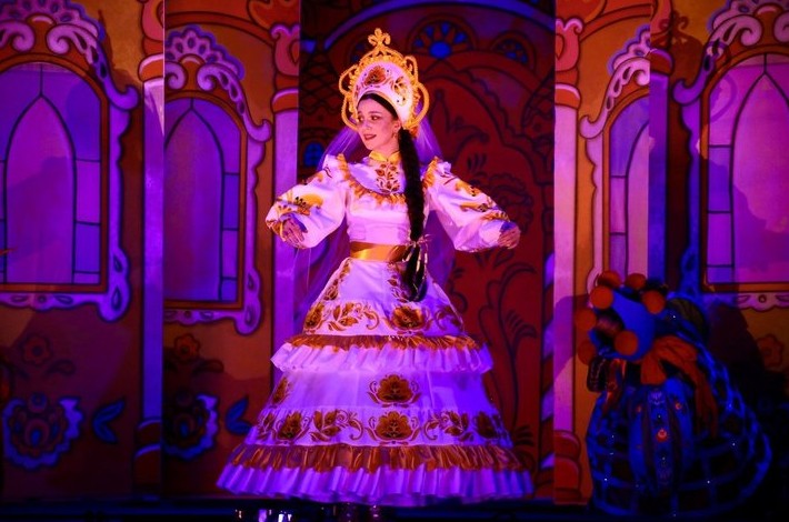 Казанский ТЮЗ закрыл сезон премьерой «Василисы Премудрой» - «Культура»