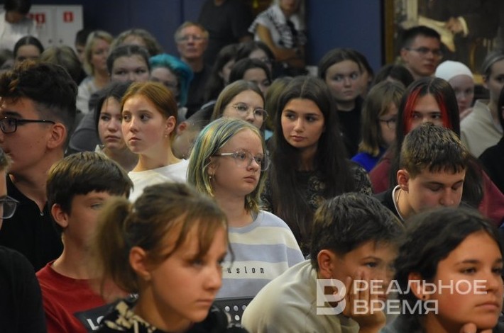 ИИ, одиночество и окружающая среда: о чем пишут современные подростки - «Образование»
