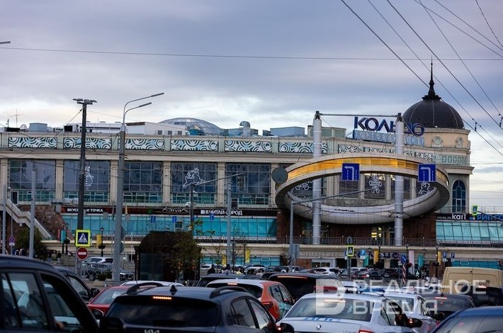ТЦ «Кольцо»: «Снести нельзя вдохновиться — куда поставить запятую?» - «История»