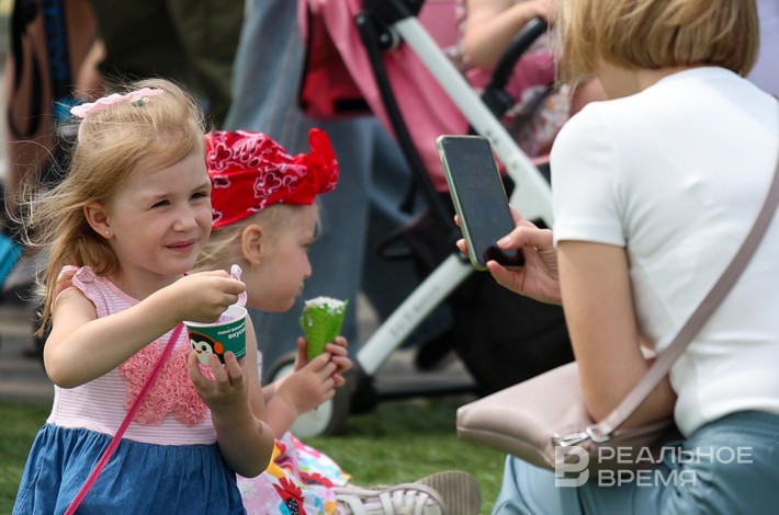 Казань готовится к холодам с дефицитом дворников и зимним фестивалем - «Власть»