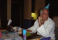 Эпштейн в 1988 году приезжал в Саров, а рязанцы отказались жениться в пятницу 13-го: картина дня в регионах России глазами «МК» - «Общественные новости»