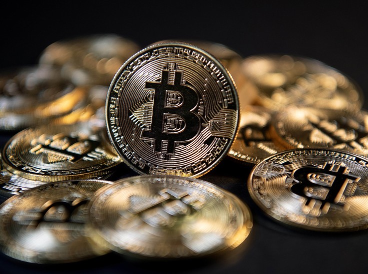 Неожиданное развитие получило громкое дело о хищении биткойнов в Москве - «Общественные новости»
