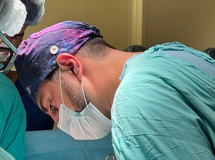 Мужчине восстановили мочеиспускательный канал из слизистой щеки - «Общественные новости»