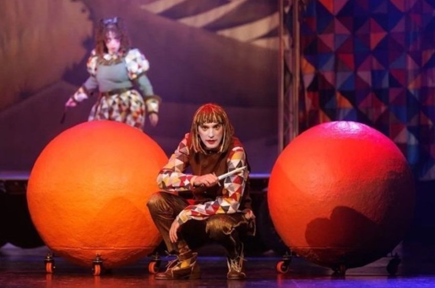 «Любовь к трем апельсинам»: детская сказка или семейное нравоучение? - «История»