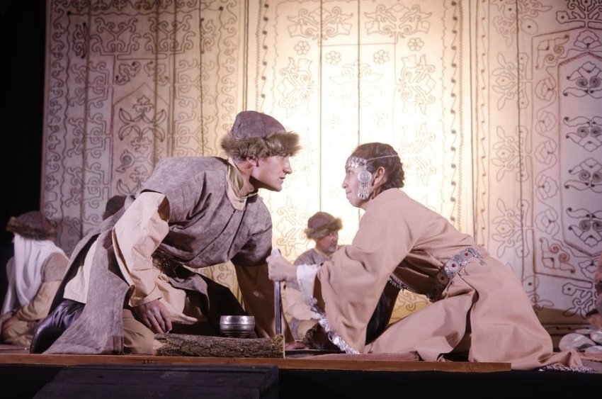 «Мы рассматриваем судьбу Сююмбике не просто как личную драму, а как трагедию распада великих династий» - «История»