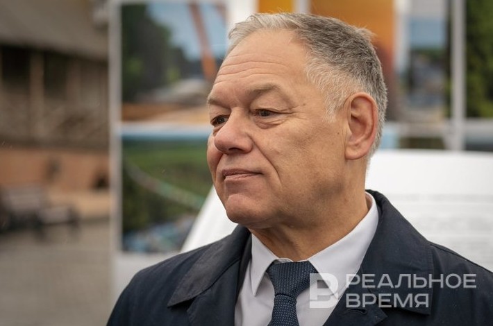 116 млрд рублей в дороги, облегчение «золотой квитанции» и ловкачи на «платках» - «Власть»