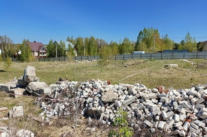 Землевладельцы в «осаде»: улицу в пригороде Казани отдали в частные руки - «Происшествия»