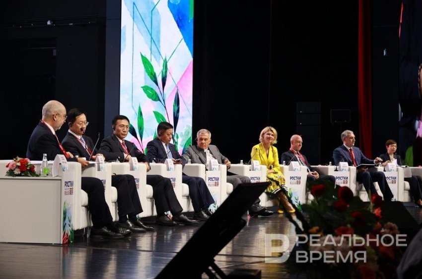 Рустам Минниханов: «Долгосрочное развитие начинается с человека» - «Власть»